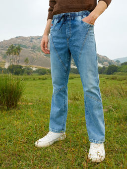 Campus Sutra - Mens Light Blue Straight-Fit Patchwork Denim Jeans