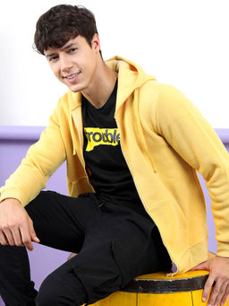 HIGHLANDER - Yellow Solid Slim Fit Hoodie