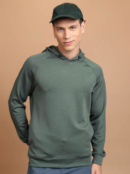 HIGHLANDER - Green Solid Regular Fit Hoodie