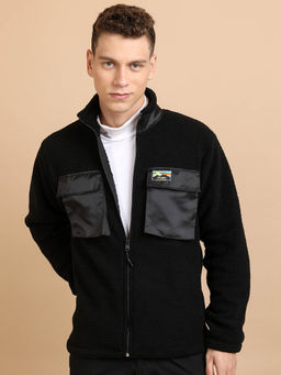 HIGHLANDER - Black Solid Regular Fit Sweatshirt