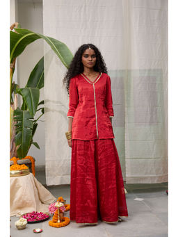 Raas Life - Dhara Zari Chanderi Solid Kurta and Palazzo (Set of 2)