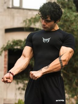 HYPD - Grunge Men Body Fit Compression Half Sleeve Sports and Gym Black T-Shirt