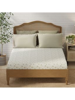 Layers - Pristine Cotton Olive Floral Fitted Bedsheet with 2 Pillow Covers (King)