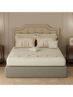 Boutique Living - Royal Essence Kashmir Cotton Green Ethnic Print Bedsheet Set (King)