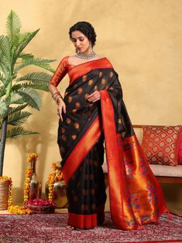 Garden VARELI - Women Silk Blend Woven Design Black Banarasi Saree with Unstitched Blouse