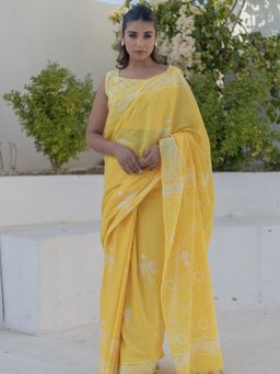 Sooti Syahi - Women Yellow Golden Circles Hand Block Mul Cotton Saree with Unstitched Blouse