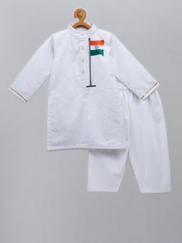 The Little Tales - White Solid Kurta and Pyjama (Set of 2)