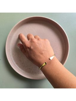 Studio Anviksha - Textured Brass Gold Bangle