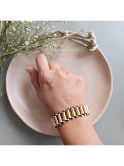 Studio Anviksha - Selene Sophistication Gold Bracelet