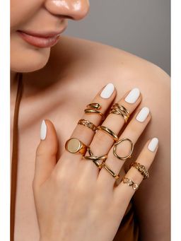 HOUSE OF SAL - Golden Pack Of 10 Rings Set