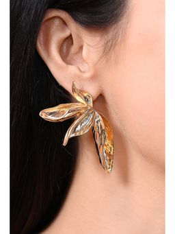 HOUSE OF SAL - Golden Textured Half Flower Style Earrings