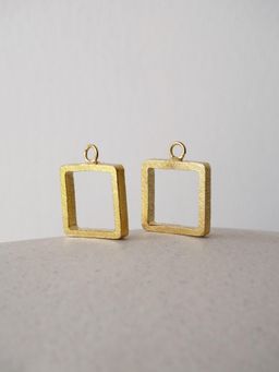 DE'ANMA - Gold Square Charm