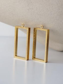 DE'ANMA - Gold Rectangle Frame Charm