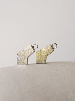 DE'ANMA - Sakondu Silver Charm