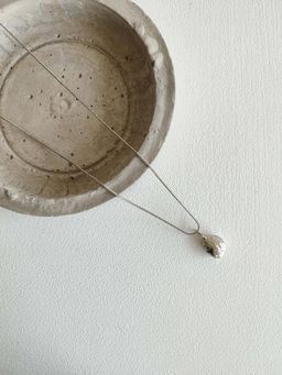 DE'ANMA - Silver Emi Pendant