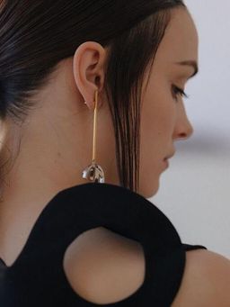 DE'ANMA - Gold Eulogy Drop Earrings