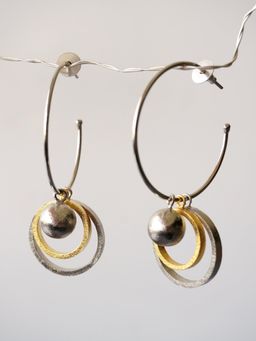 DE'ANMA - Silver Oura Sphere Hoops Earrings