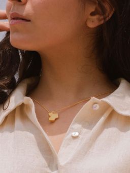 DE'ANMA - Luz Gold Pendant With Chain