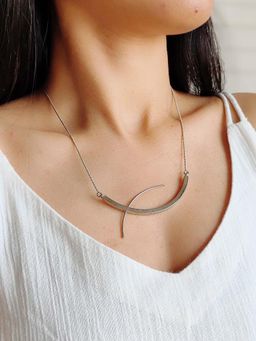 DE'ANMA - Silver Koi Charm Necklace