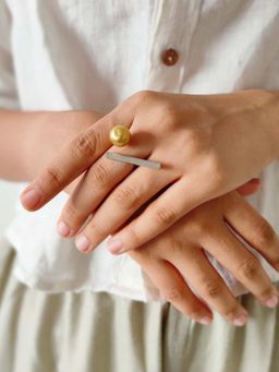 DE'ANMA - Domain Gold Ring