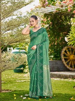 Manohari - Emerald Green Silk Blend Banarasi Jacquard Woven Saree