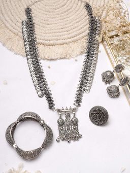 Teejh - by Joker and Witch Yamura Silver Oxidised Jewelry Gift Set