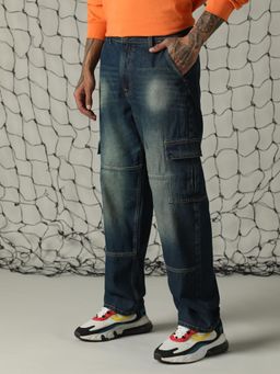 Hubberholme - Men Regular Washed Relaxed Fit Cotton Mid- Rise Jeans