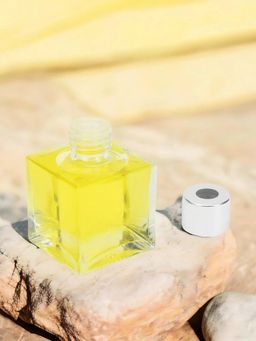 At Home by Nilkamal - Lemon Sorbet 50 ml Reed Diffuser (Yellow)