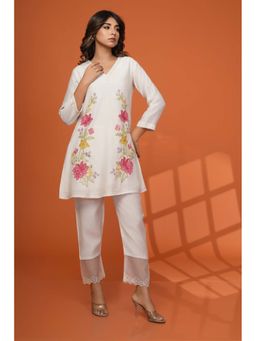 Autumnlane - Darika Misri Embroidery Kurti & Pant (Set of 2)