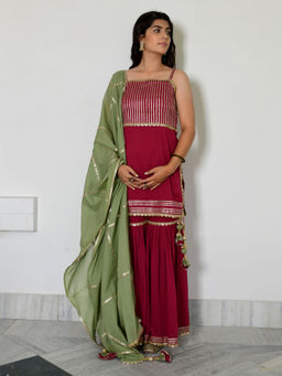 OMAANA - Gulab Sohini Sharara Set (Set of 3)