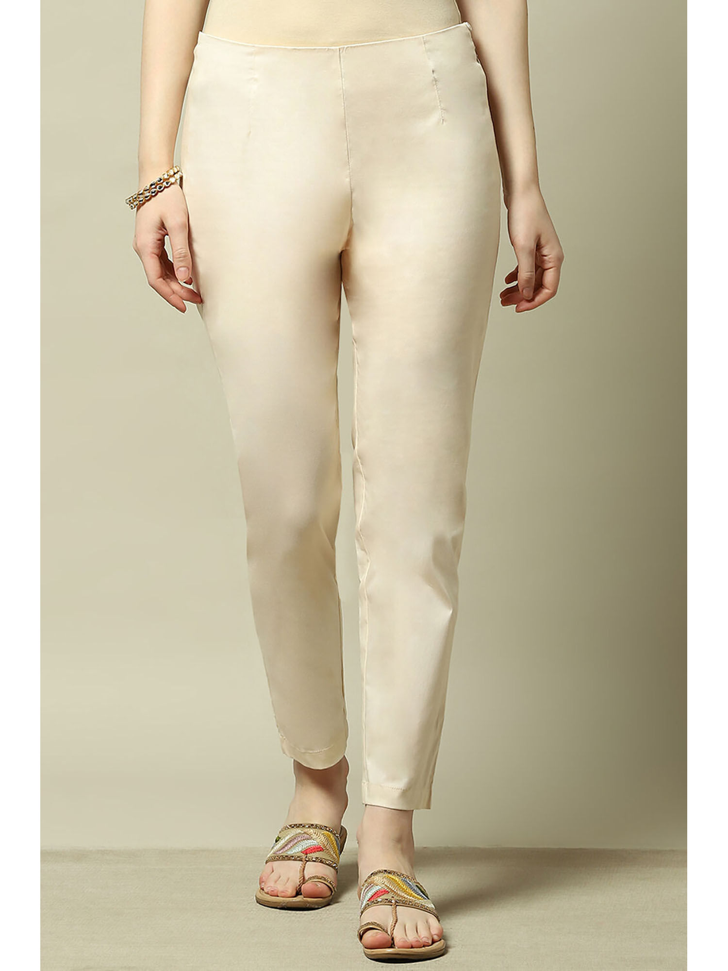 rangriti Women White Cotton Pant-picture-19