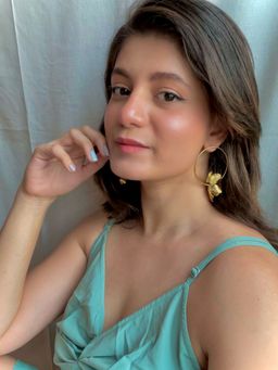 Heena Mittal - Fiore Girdle Earrings