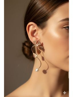 Heena Mittal - S Shape Belle Fiore Earrings