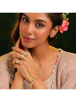 Ruby Raang Studio - Noor-E-Pearl Haathphool