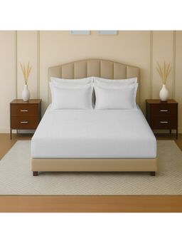 Mayfair Homes London - 100 % Cotton 144TC King size Fitted Bedsheet Set with 2 pillow covers