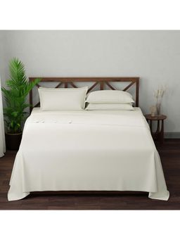 Boutique Living - Emblem Cotton 300TC White Solid Bedsheet with 4 Pillow Covers (King)