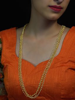 Niscka - Classy 18K Gold Plated Traditional Necklace with White Beads