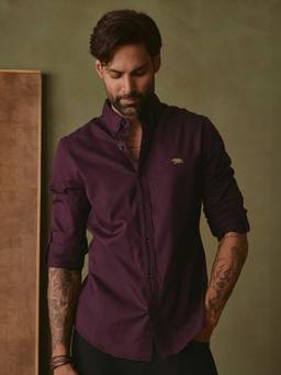 Andamen - Burgundy Men Pure Cotton Solid Slim Fit Shirt