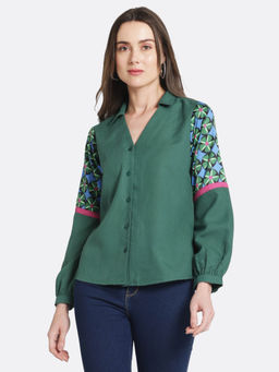 SHAYE - V-Neck Green Printed Long Sleeves Casual Top