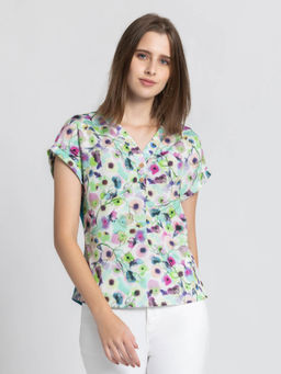 SHAYE - V-Neck Green Floral Print Half Sleeves Casual Top