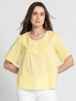 SHAYE - Round Neck Yellow Solid Short Sleeves Casual Top