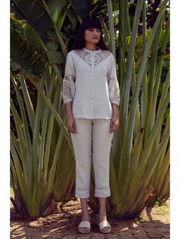 Kaveri - Grey Linen Blend Mandarin Neck Shirt With Pant