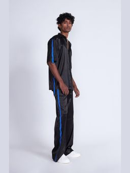 Advait - Black Kuro Border Trouser