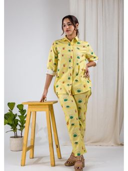 Studio Rabha - Women Chai Ketli Yellow Shirt With Pants