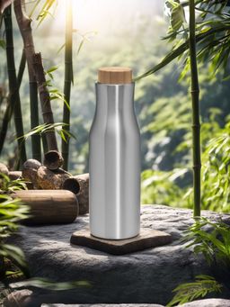 The Better Home - Insulated Stainless Steel Water Bottle with Wood Lid (500ml)
