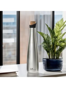 The Better Home - Insulated Silver Cork Bottle 750ml