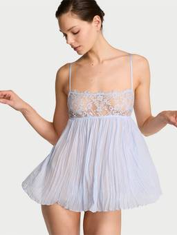 Victoria's Secret - Dream Angels Dare to Dream Lace Pleated Babydoll Set