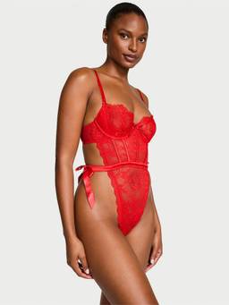 Victoria's Secret - Dream Angels Wicked Unlined Lace Teddy