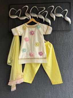 The Little Tales - Off White 3D Flowers Kurta with Pant & Dupatta