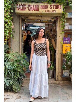 ILLICA - Chikni Chameli Backless Handblock Top